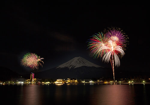 河口湖・冬花火